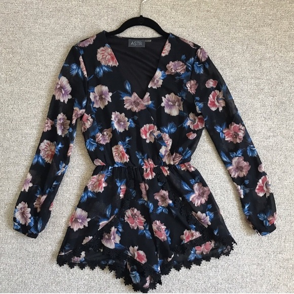 ASTR romper size xs/small - Picture 1 of 2